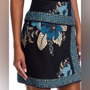 FARM Rio Black and Blue Floral Skirt